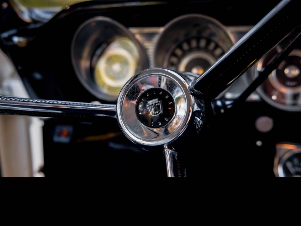 Bild 48/89 von Ford Fairlane 500 (1963)