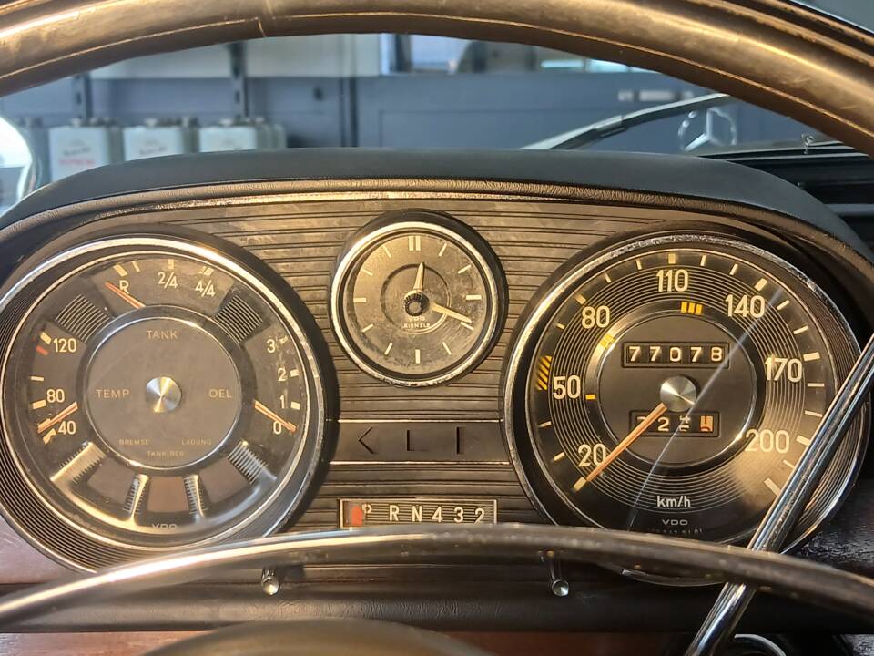 Afbeelding 12/12 van Mercedes-Benz 250 SE (1967)