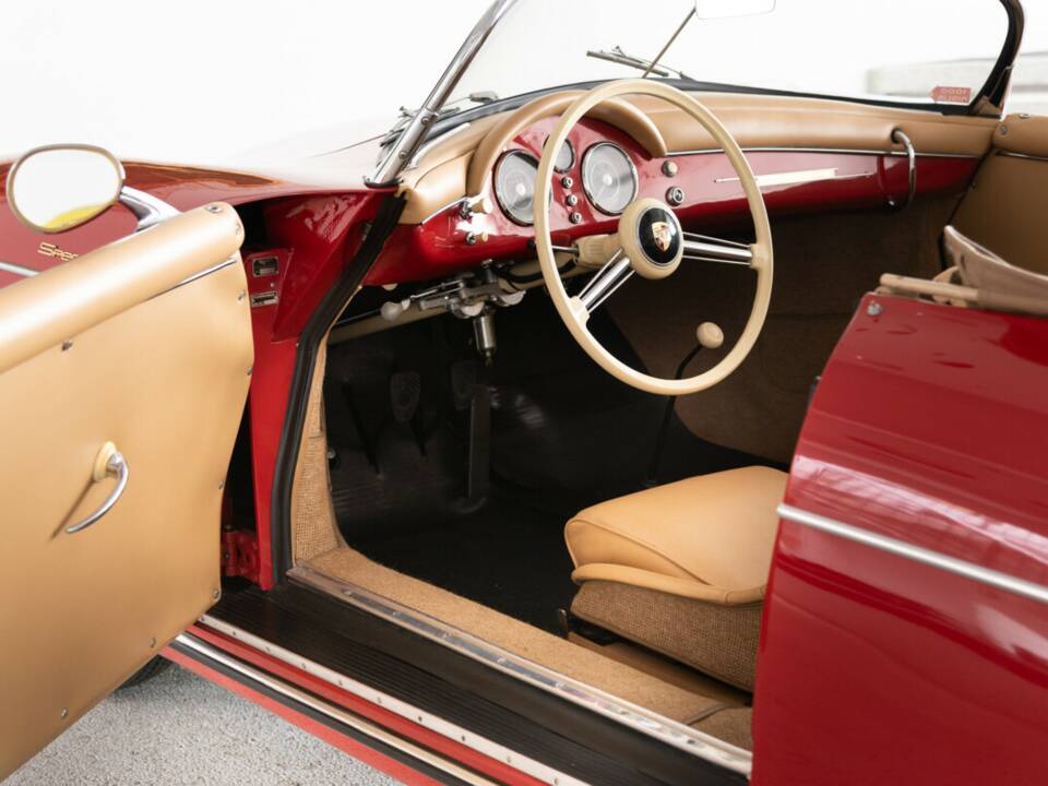 Bild 27/39 von Porsche 356 1500 Speedster (1955)