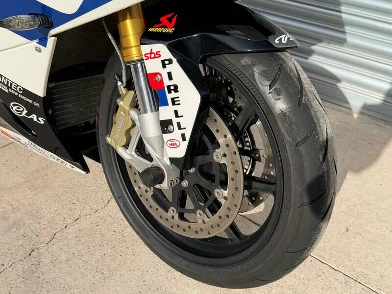 Bild 20/33 von BMW S 1000RR 'TYCO' BSB Race Replica (2016)