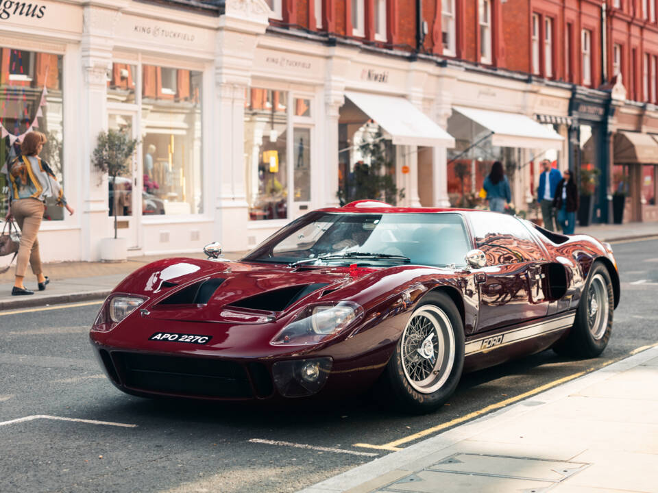 Image 5/32 of Ford GT40 (1965)