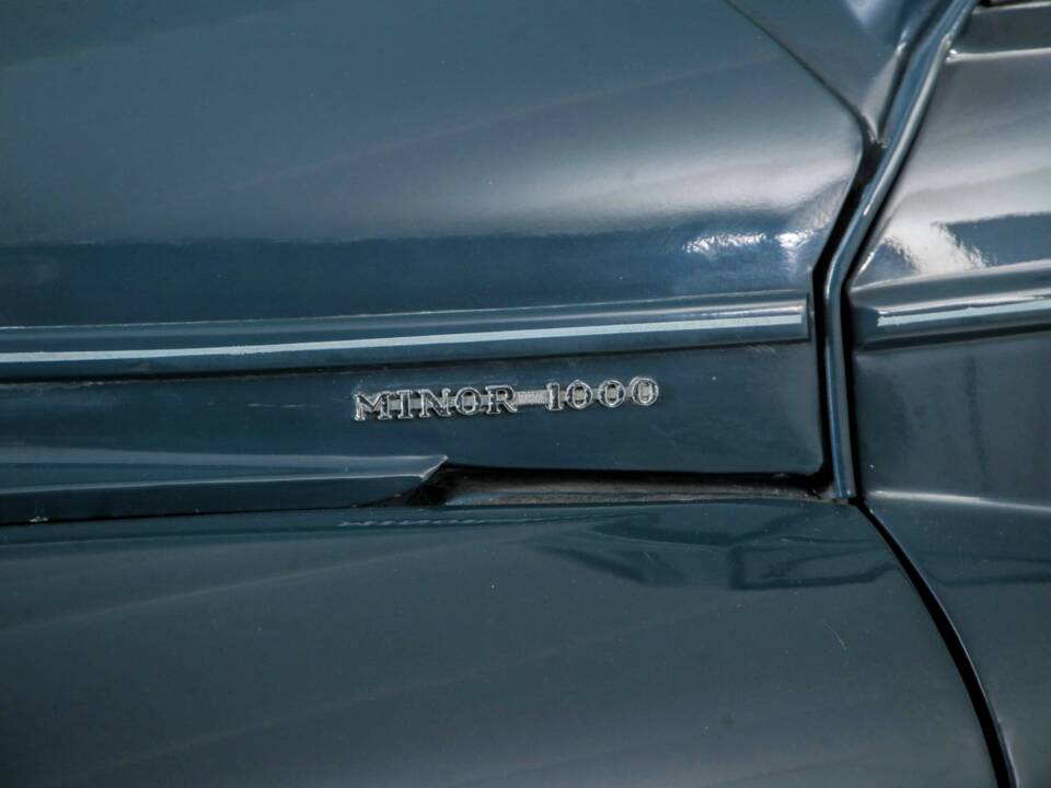 Image 25/50 of Morris Minor 1000 (1967)