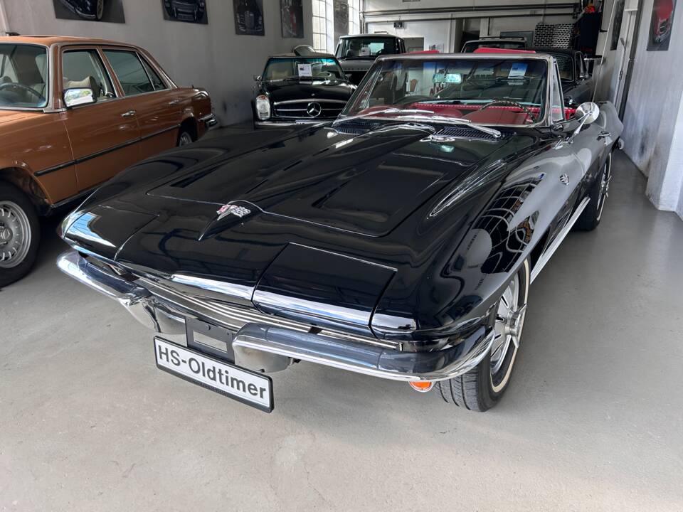 Image 3/41 of Chevrolet Corvette Sting Ray Convertible (1964)