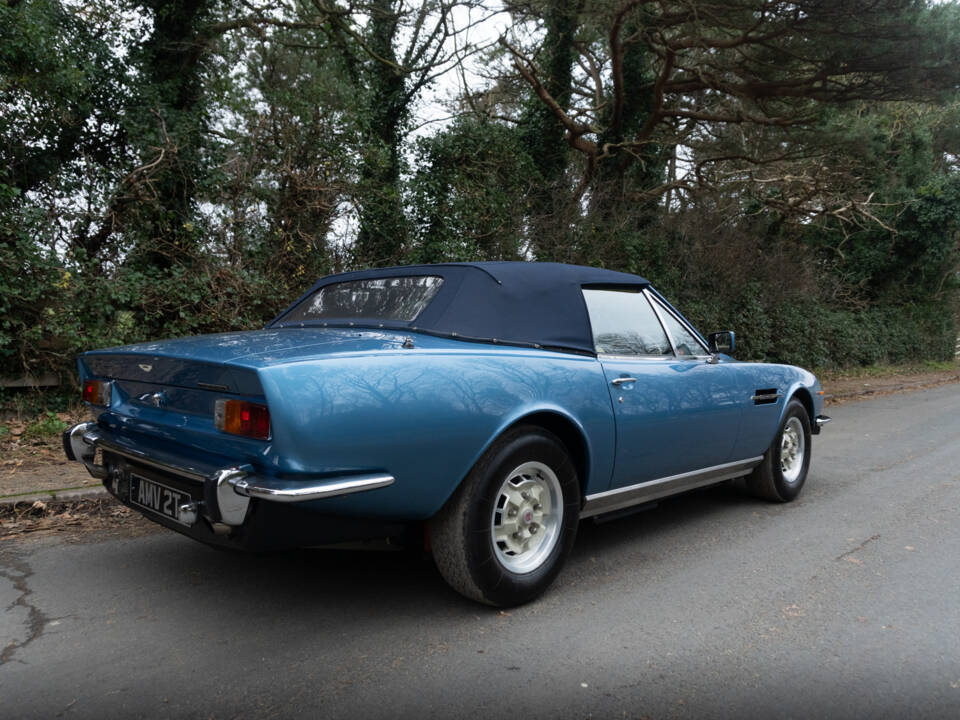 Image 6/19 of Aston Martin V8 Volante (1978)