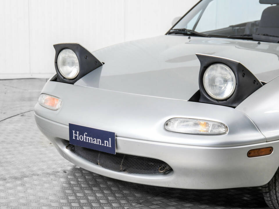 Image 19/50 of Mazda MX-5 1.6 (1990)