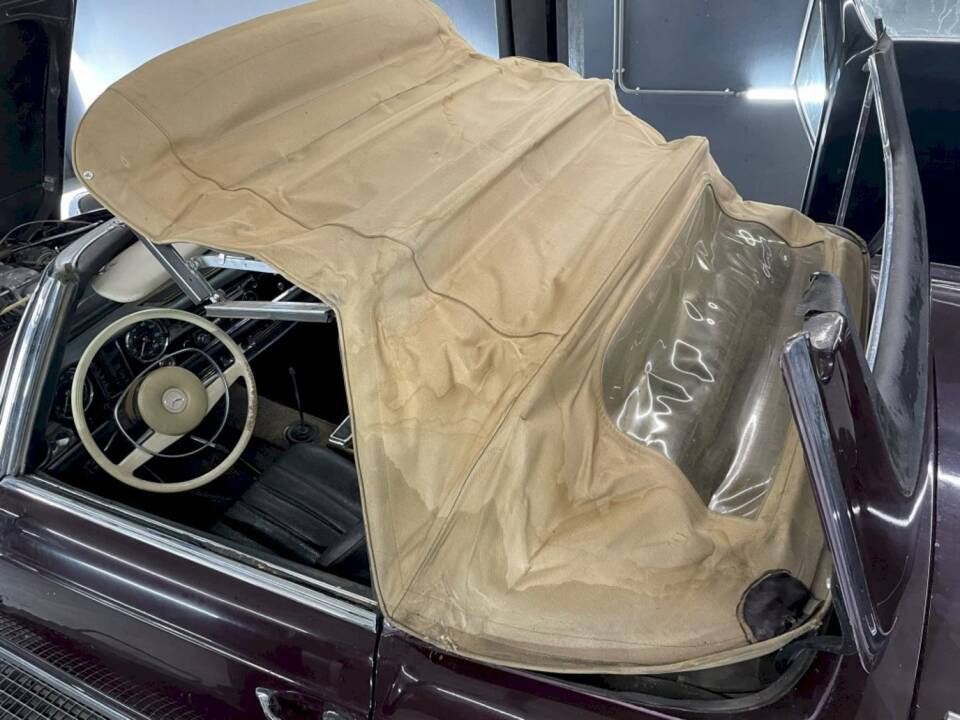 Bild 11/36 von Mercedes-Benz 280 SL (1969)