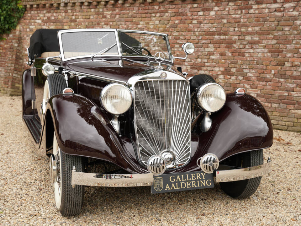 Immagine 46/50 di Mercedes-Benz 320 Cabriolet B (1939)