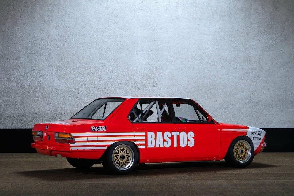 Immagine 3/39 di BMW 528i Group A (1982)