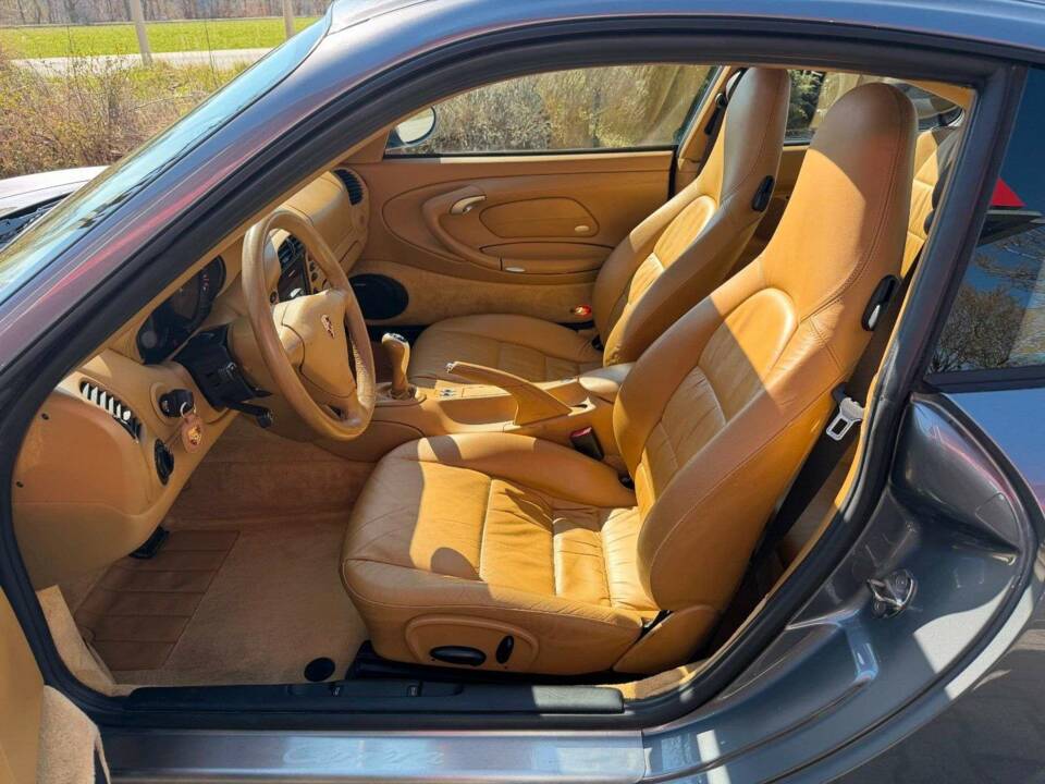 Afbeelding 11/30 van Porsche 911 Carrera (2003)