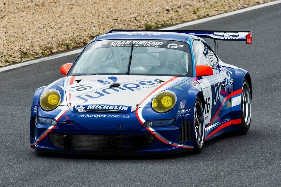 Immagine 11/45 di Porsche 911 GT3 RSR (2007)