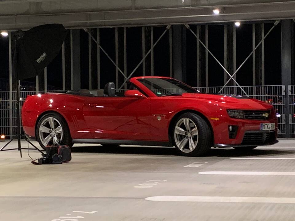 Image 1/7 of Chevrolet Camaro ZL1 (2013)