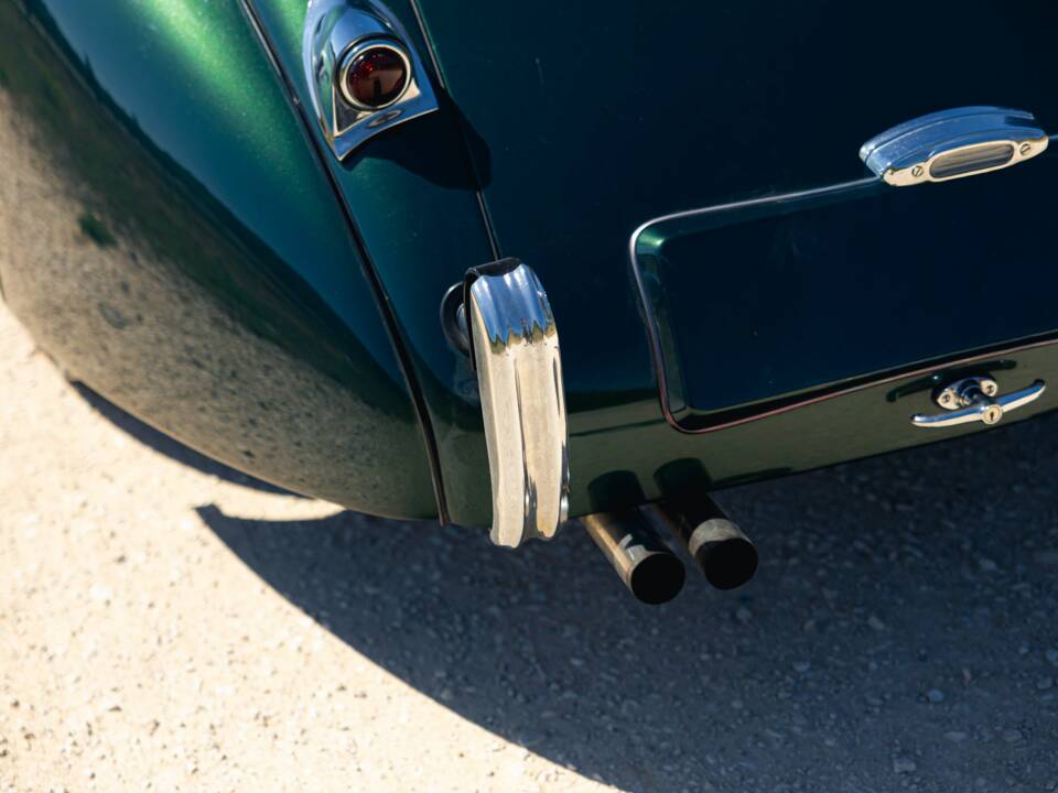 Afbeelding 21/58 van Jaguar XK 120 SE OTS (1954)