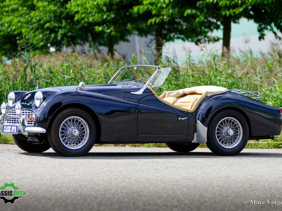 Image 20/46 of Triumph TR 3A (1958)