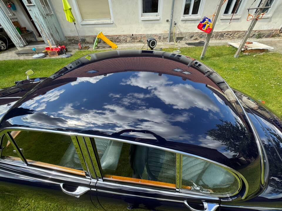 Imagen 39/50 de Jaguar Mk II 2.4 (1960)
