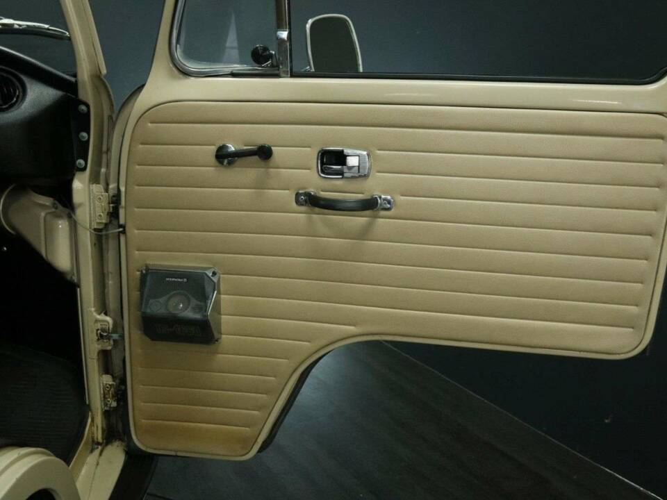 Immagine 24/50 di Volkswagen T2a Westfalia (1969)