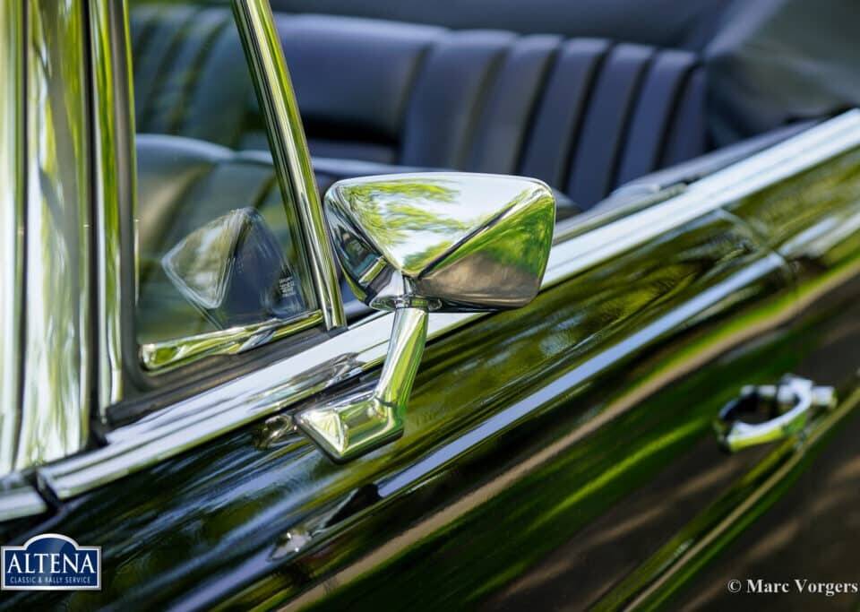 Image 14/52 de Mercedes-Benz 220 SE b (1963)