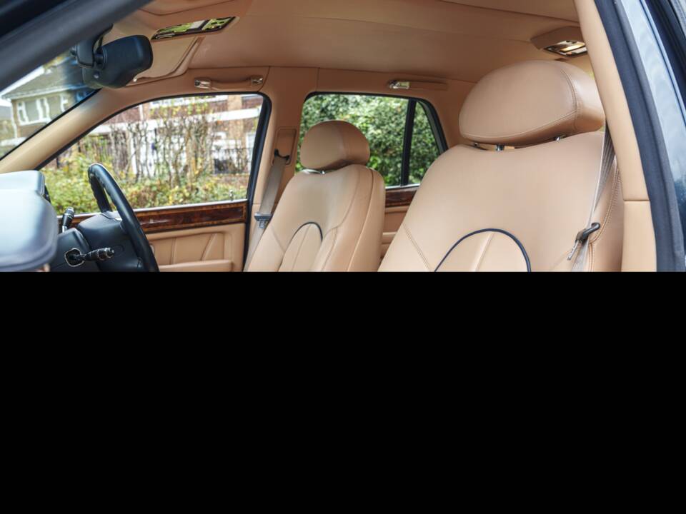 Image 23/27 of Rolls-Royce Silver Seraph (2000)