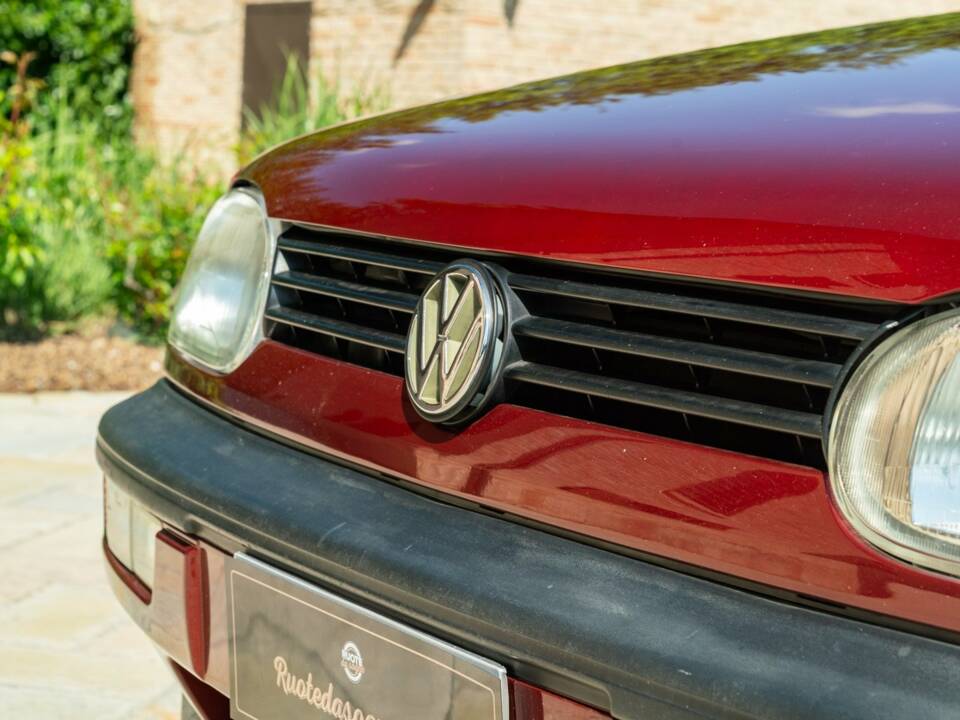 Immagine 24/48 di Volkswagen Golf III 1.4 (1993)
