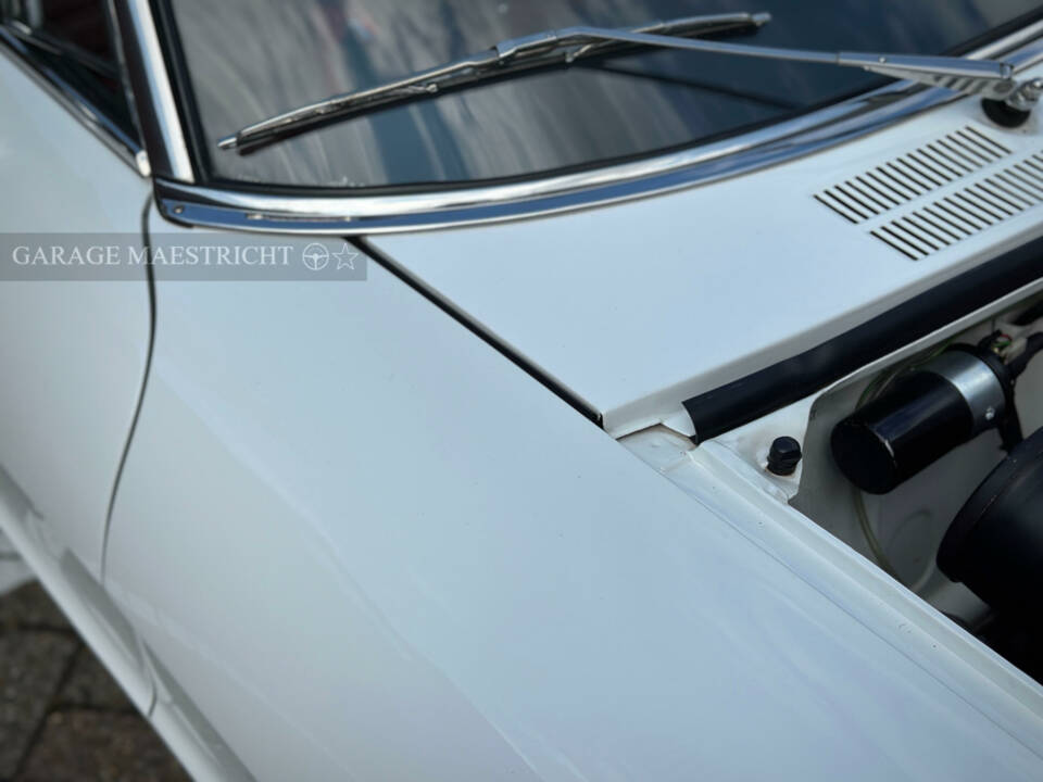 Afbeelding 21/72 van Alfa Romeo 2000 Spider Veloce (1981)