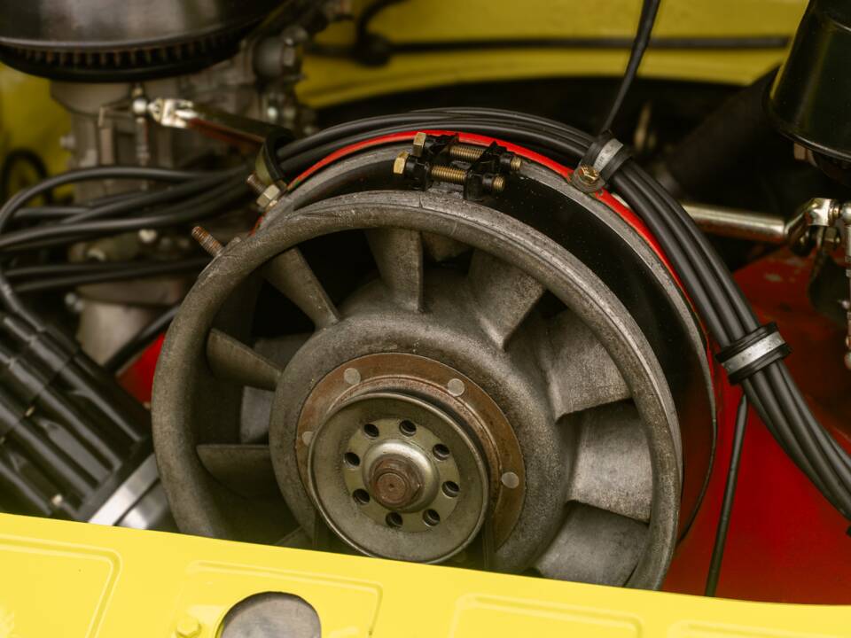 Image 24/31 of Porsche 911 2.5 ST (1972)