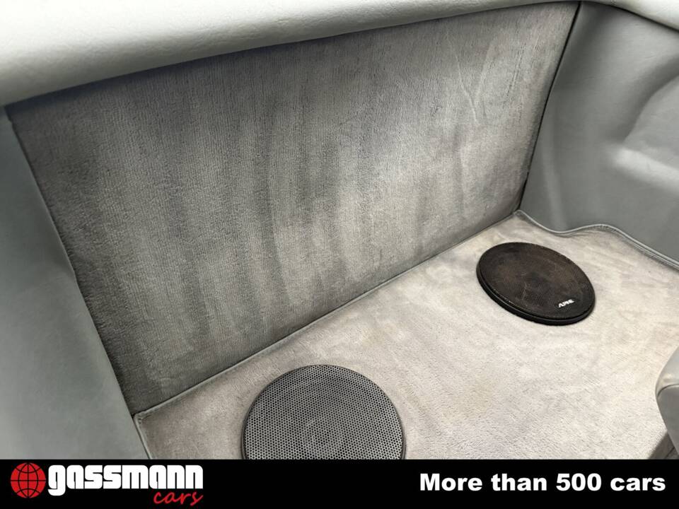 Bild 14/15 von Mercedes-Benz 380 SL (1985)