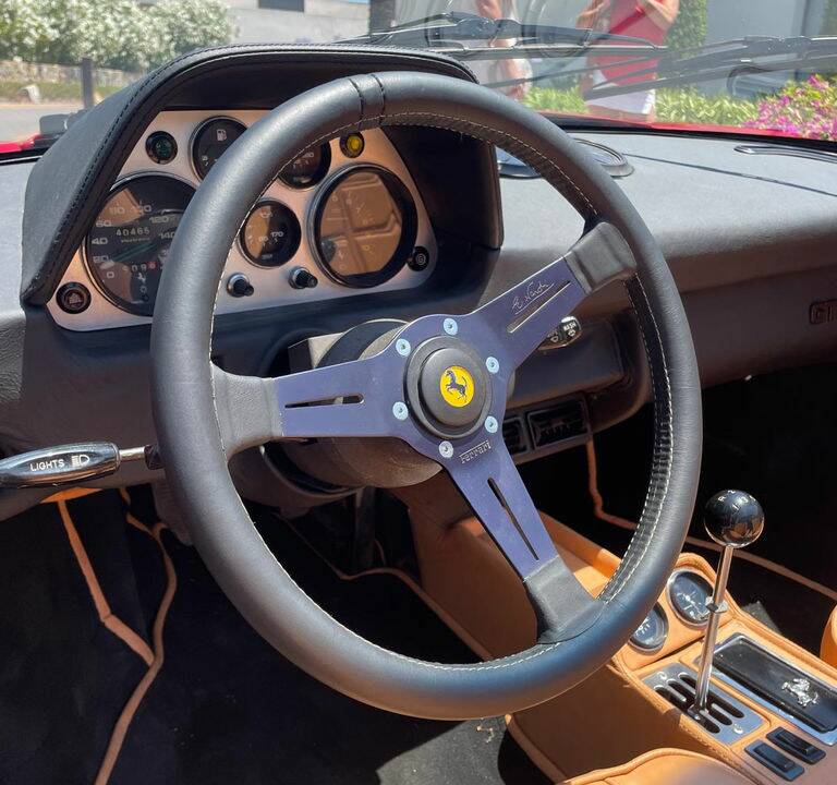 Bild 7/8 von Ferrari 308 GTSi Quattrovalvole (1985)