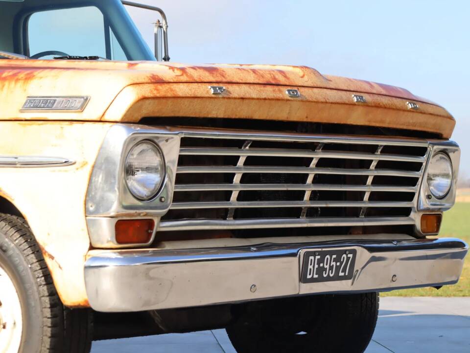 Image 9/52 of Ford F-100 (1967)