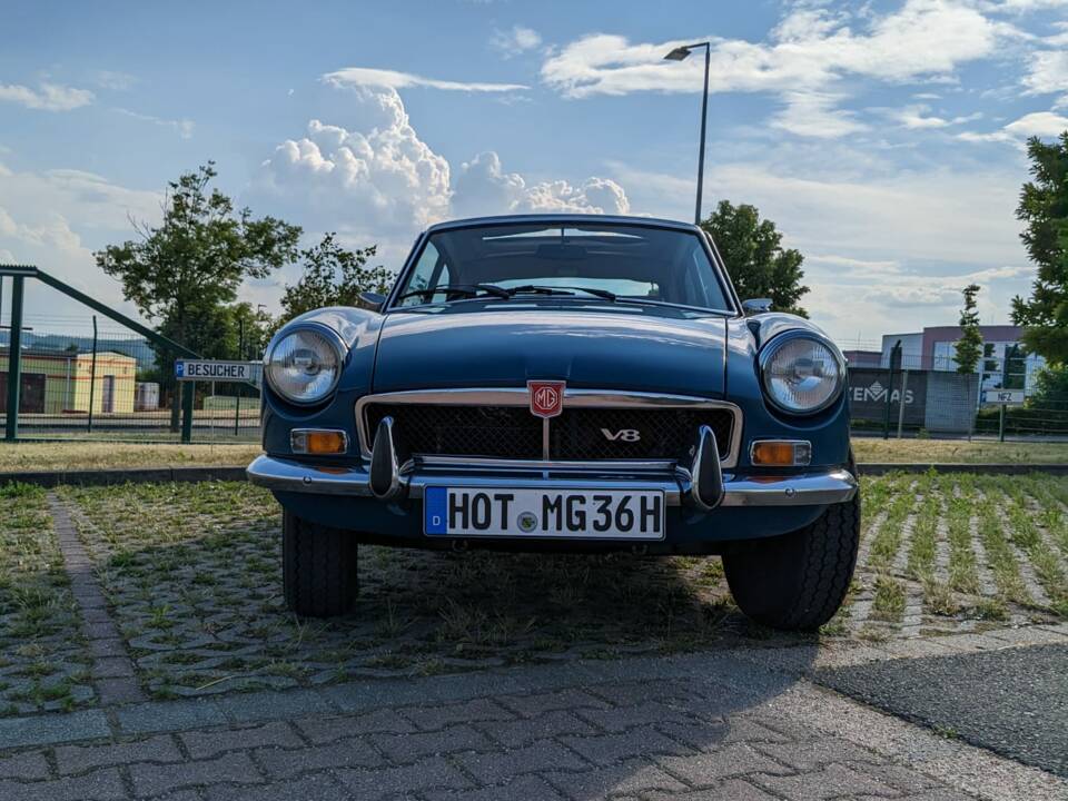 Image 38/40 of MG MGB GT V8 (1973)