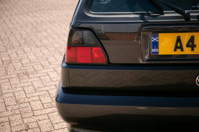 Imagen 31/50 de Volkswagen Golf Mk II GTi G60 1.8 (1989)