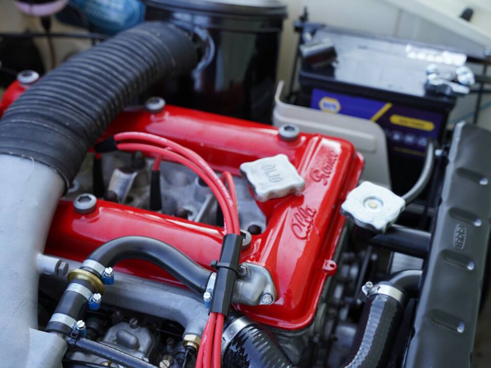 Bild 34/50 von Alfa Romeo 1600 Duetto (1967)