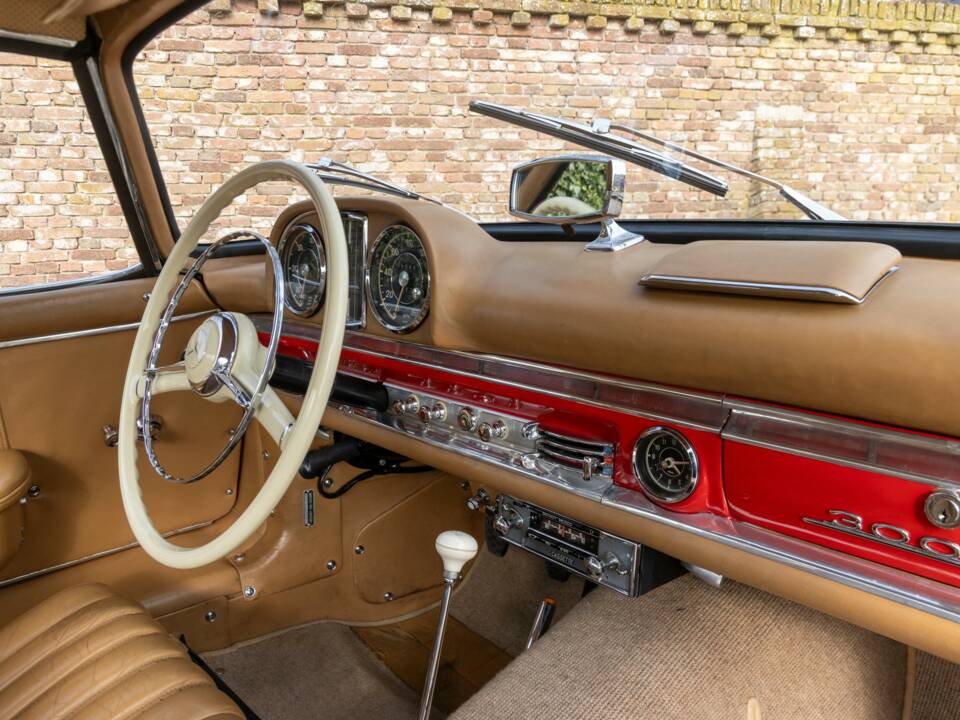 Image 17/50 of Mercedes-Benz 300 SL Roadster (1957)