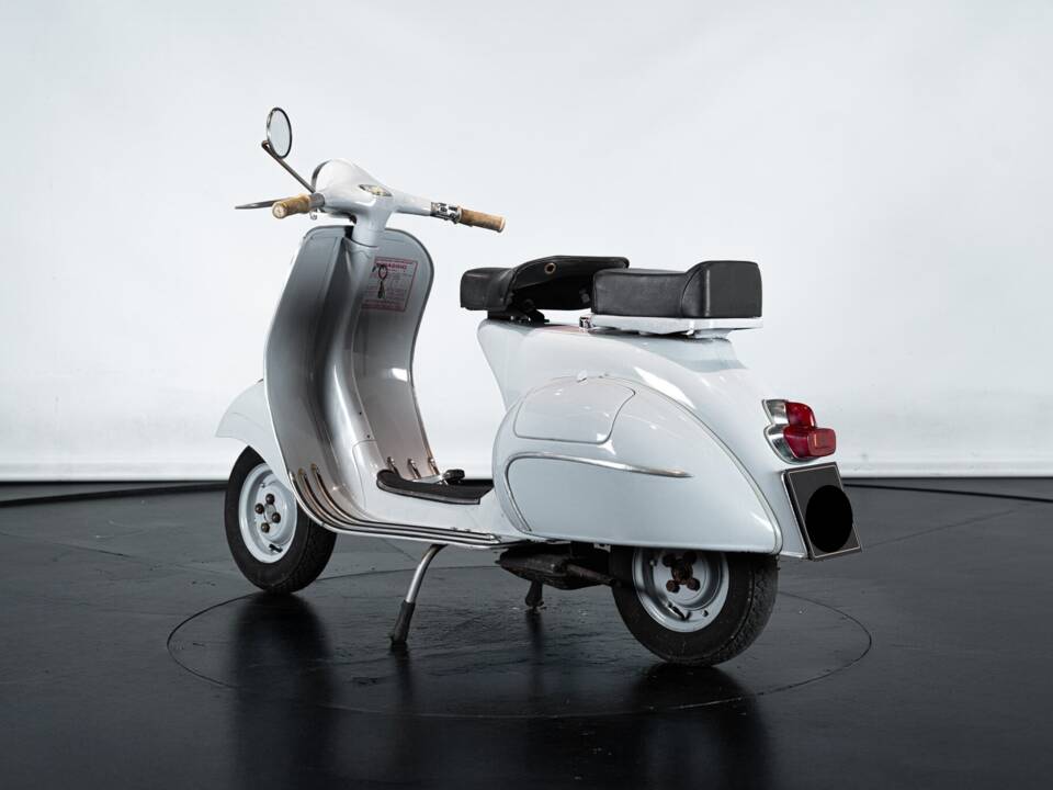 Immagine 4/15 di Piaggio Vespa 125 (1963)