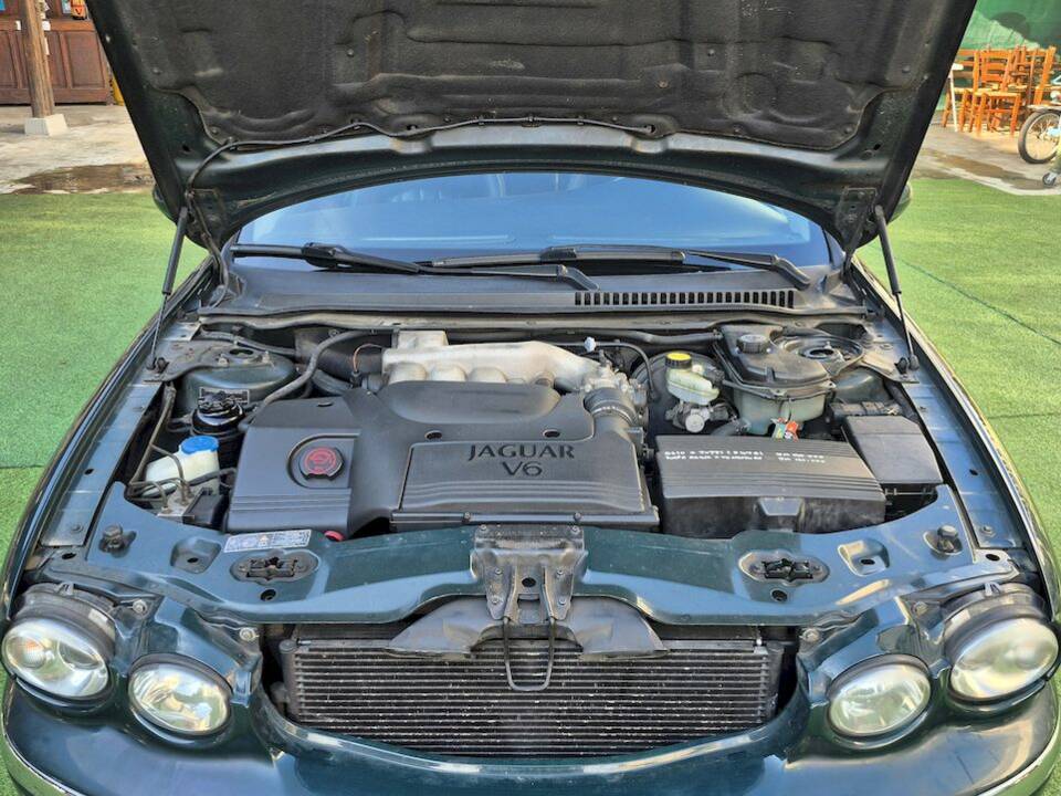 Imagen 38/45 de Jaguar X-Type 2.5 V6 (2002)