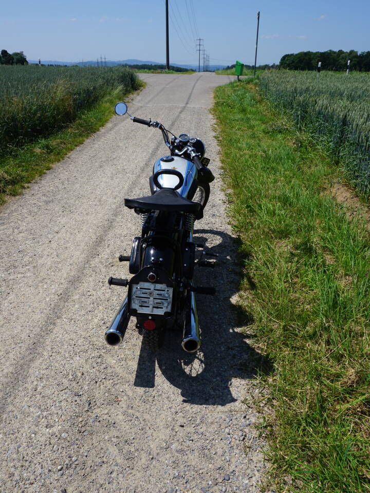 Imagen 2/21 de Royal Enfield DUMMY (1949)
