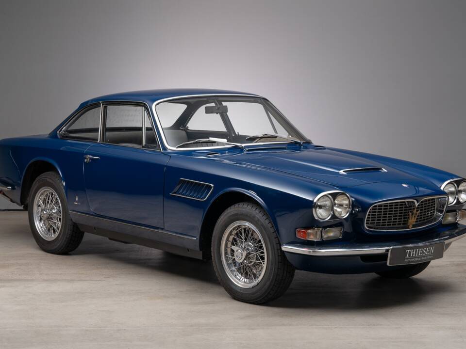 Bild 2/28 von Maserati 3500 GTI Sebring (1967)