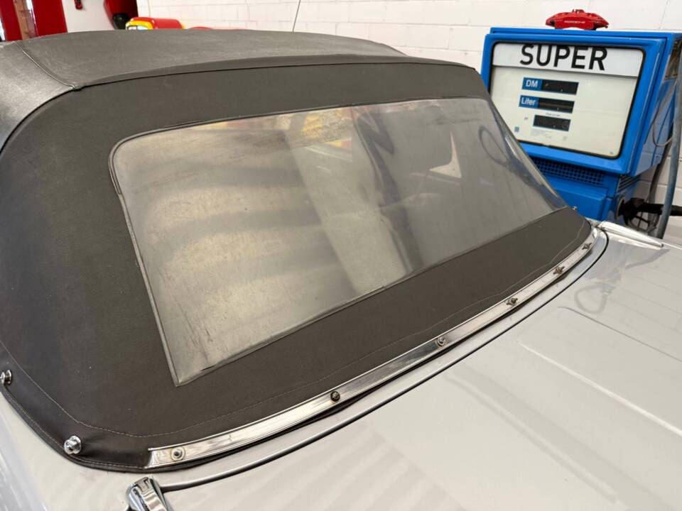 Imagen 16/18 de Peugeot 304 Convertible (1971)