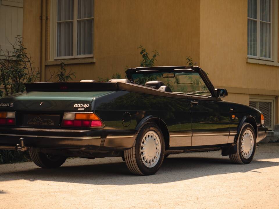 Bild 35/45 von Saab 900 S (1992)