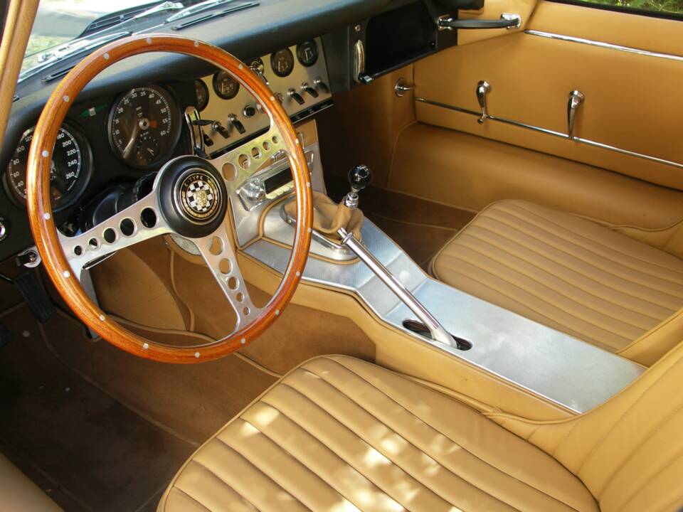 Bild 8/41 von Jaguar E-Type 3.8 (1964)