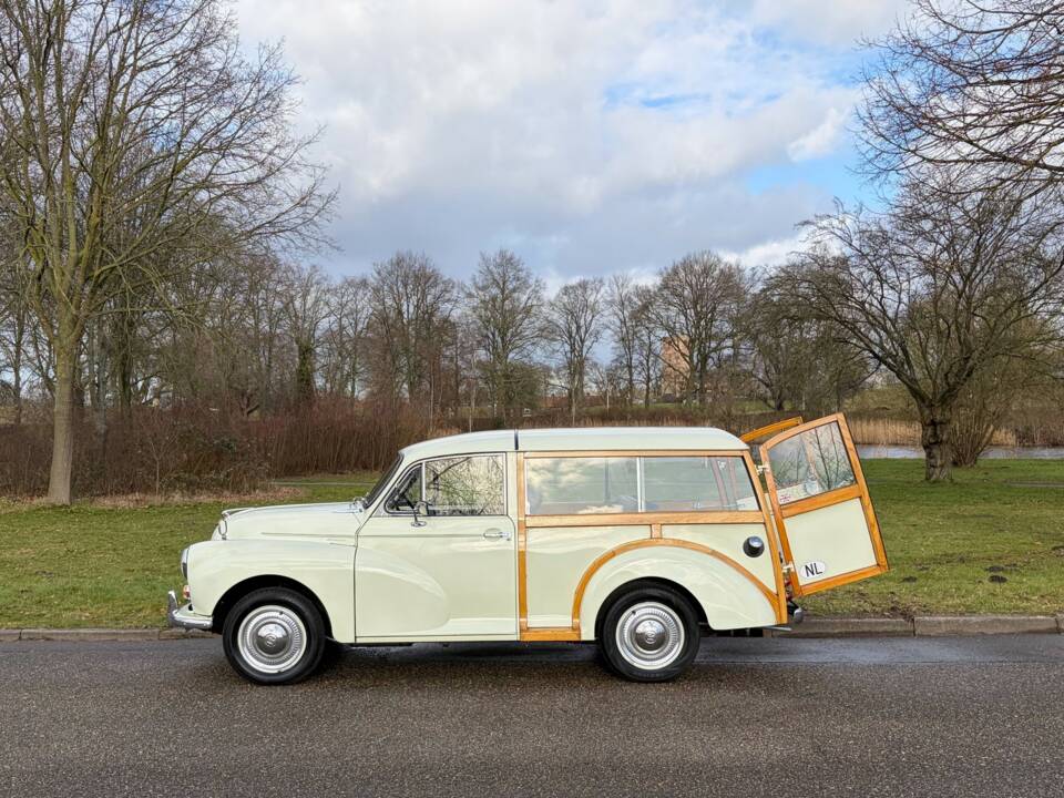 Bild 26/27 von Morris Minor 1000 Traveller (1970)