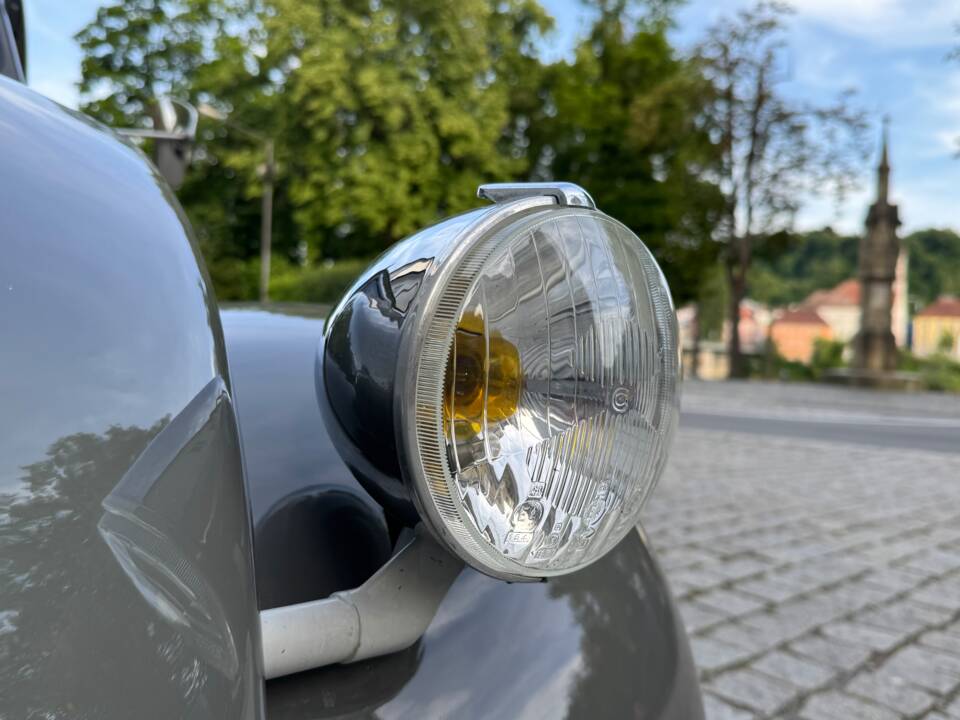 Bild 10/30 von Citroën AK 400 (1973)