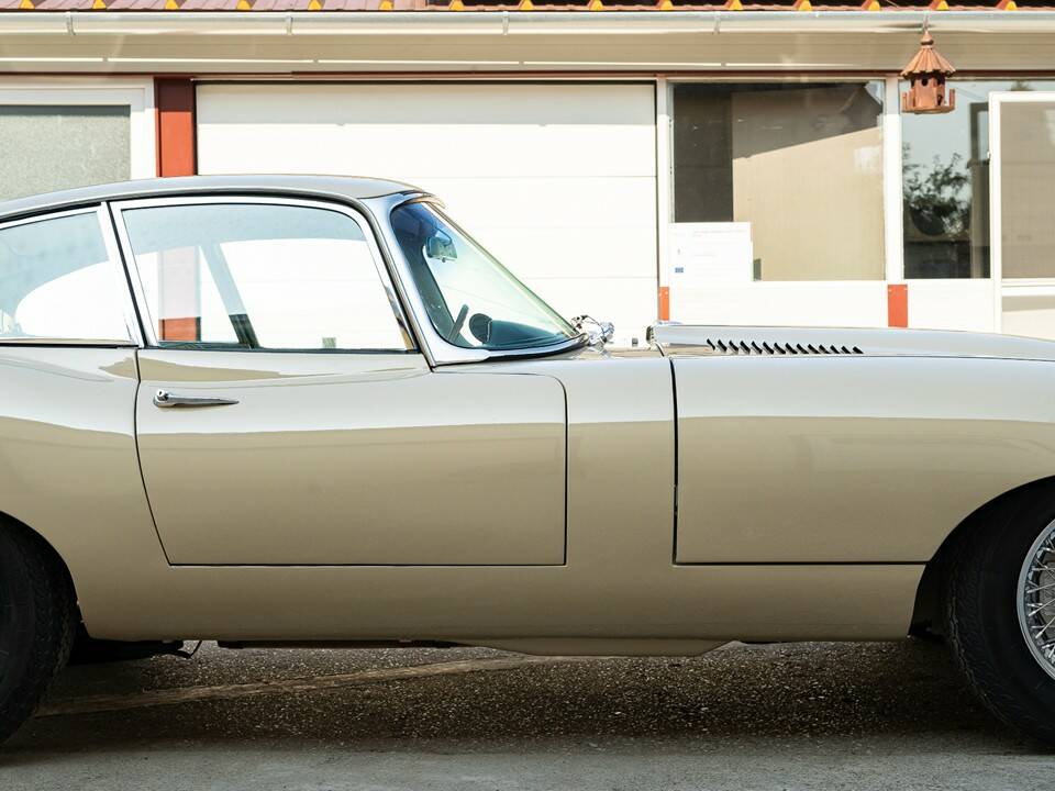 Bild 22/102 von Jaguar E-Type 4.2 (1966)