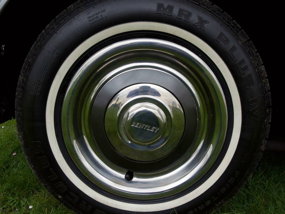 Image 49/50 of Bentley S 2 (1960)