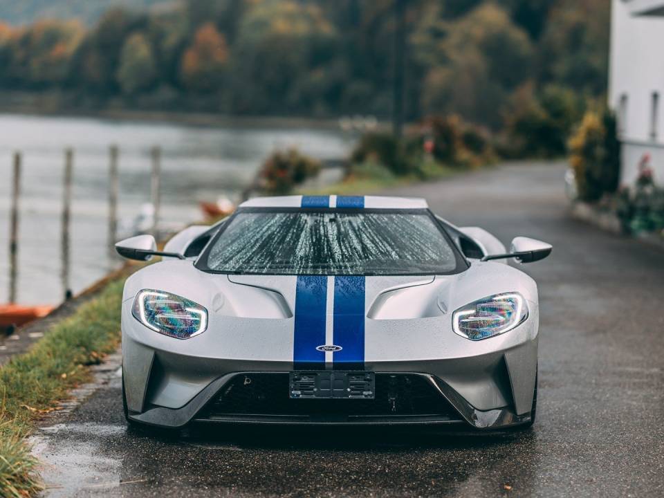 Image 6/15 of Ford GT (2018)
