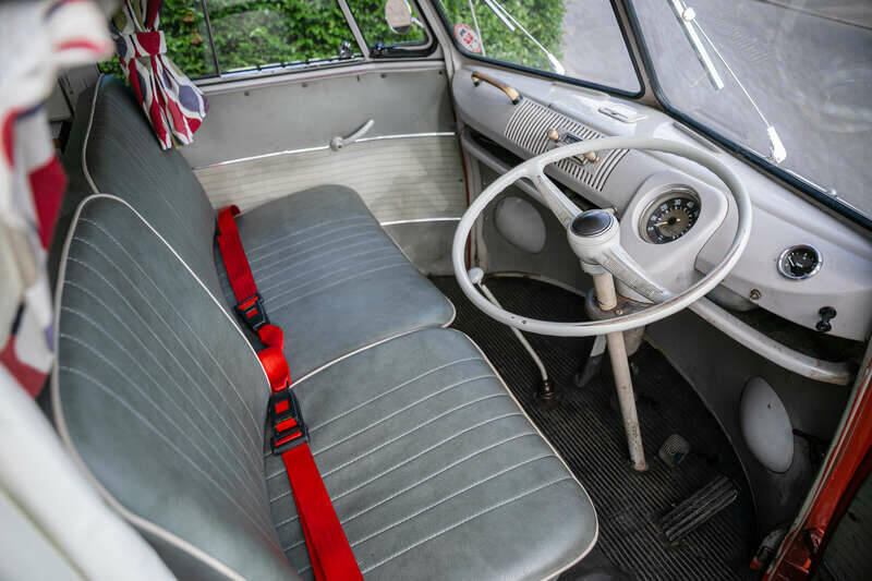 Immagine 2/29 di Volkswagen T1 camper (1964)