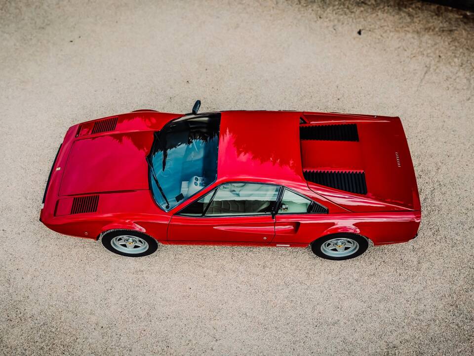 Imagen 2/50 de Ferrari 308 GTBi (1981)