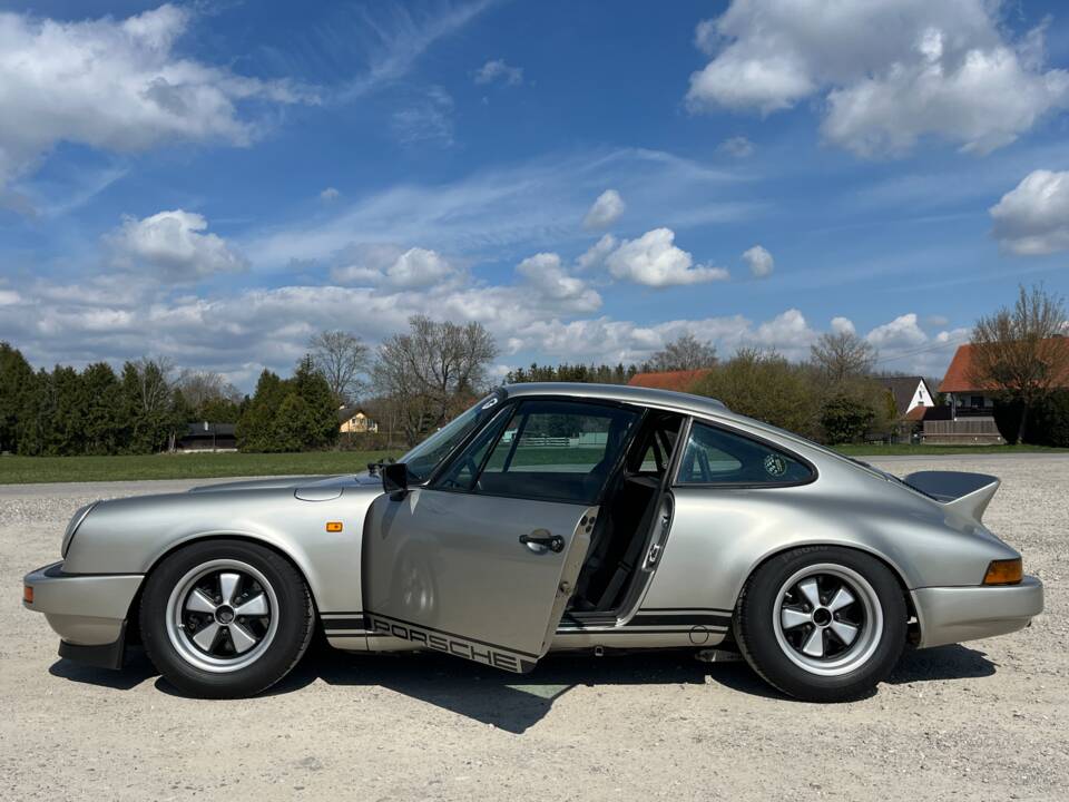 Image 1/62 of Porsche 911 Carrera 3.2 (1984)