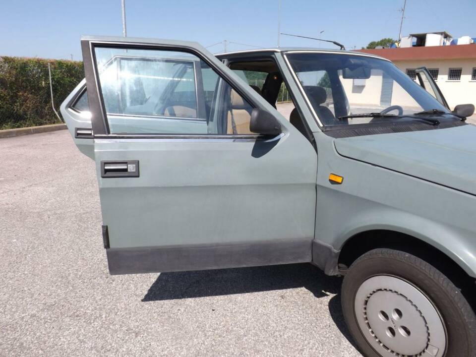 Afbeelding 36/50 van FIAT Regata 70 S (1984)