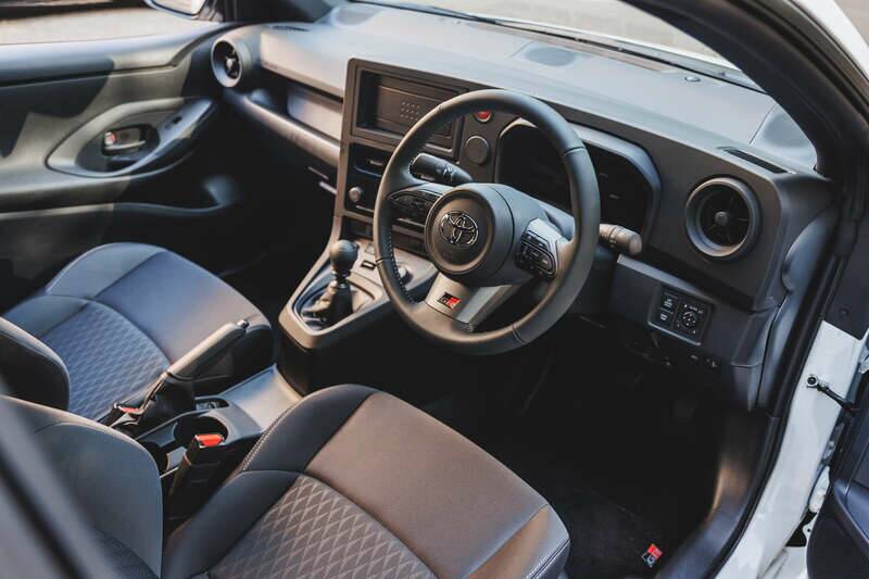 Image 2/50 of Toyota GR Yaris (2025)