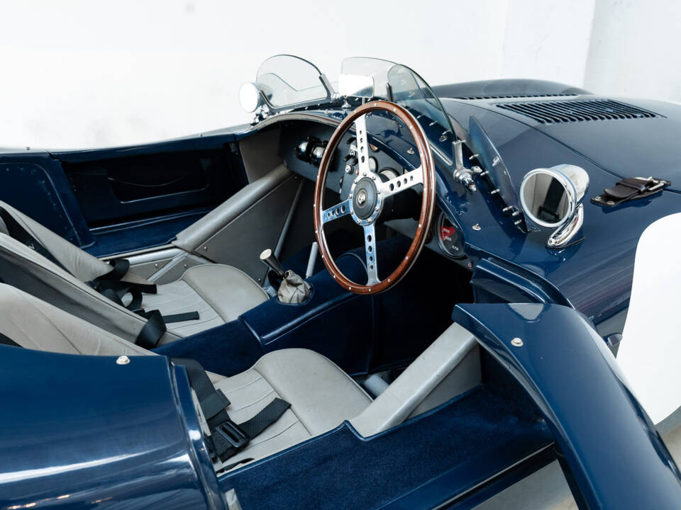 Bild 22/33 von Suffolk C-Type Jaguar (2011)