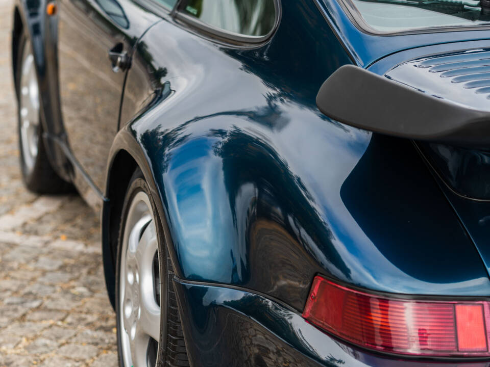 Image 13/87 of Porsche 911 Turbo 3.3 (1991)